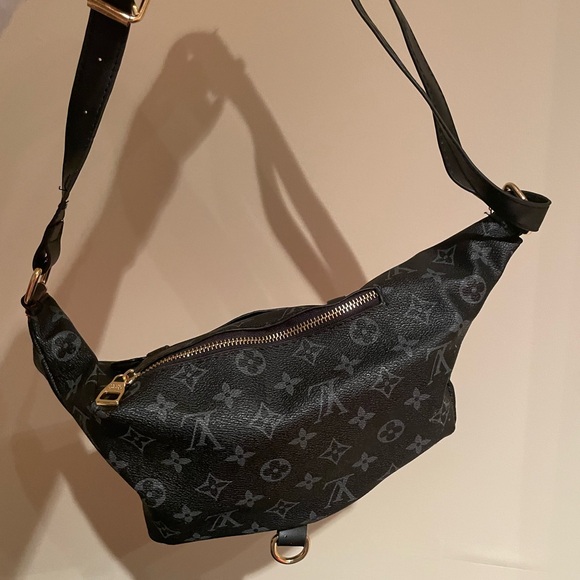 LOUIS VUITTON (crossbody) Monogram Bag [BLACK/GREY] - Picture 3 of 7